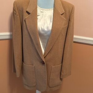 Vintage classic — camel hair jacket